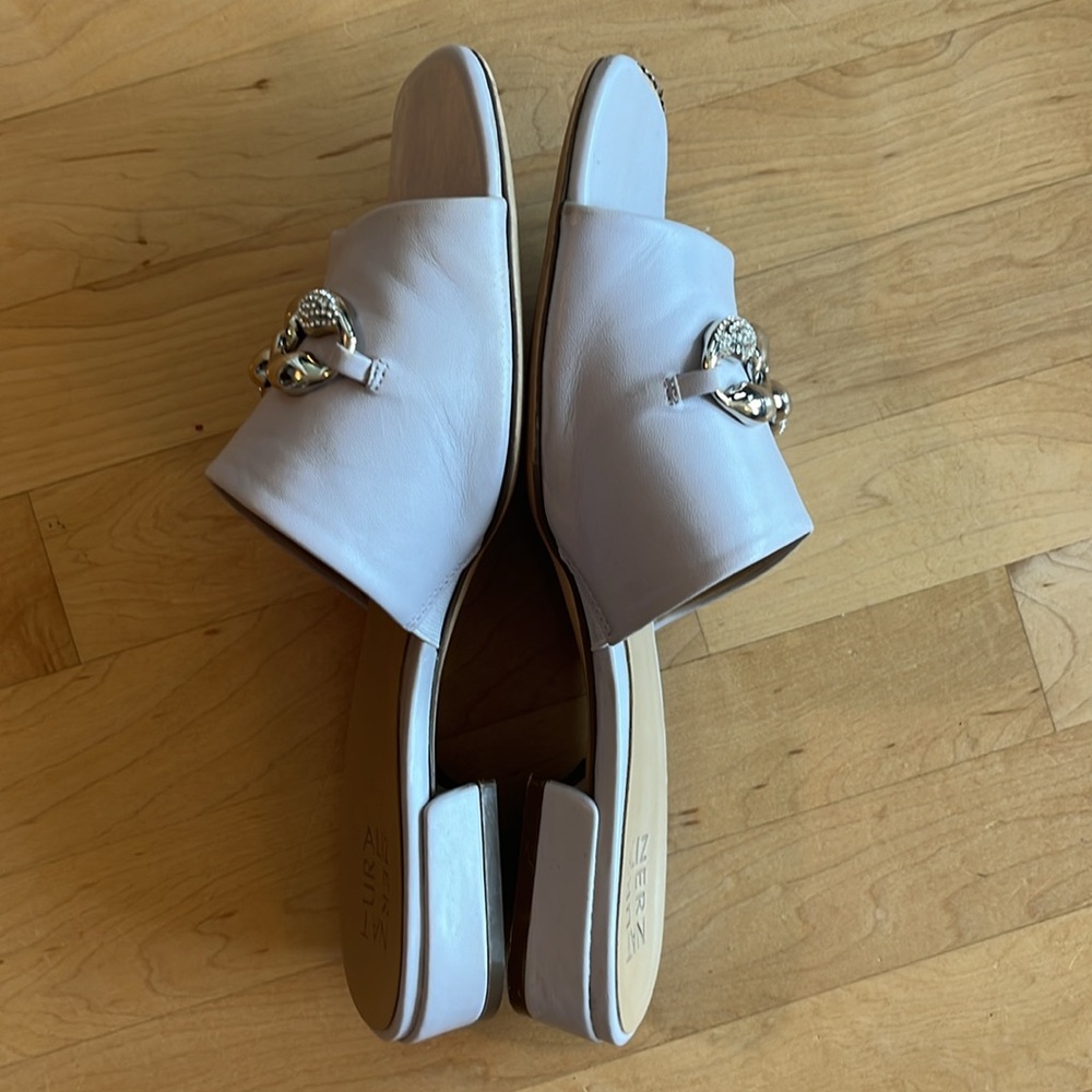 Naturalizer Lavender Slides - Picture 6 of 11